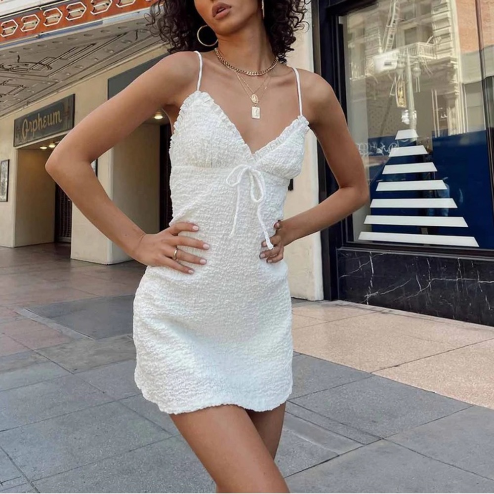 White Babydoll Tie-Front Mini Dress CHAINS OF LOVE